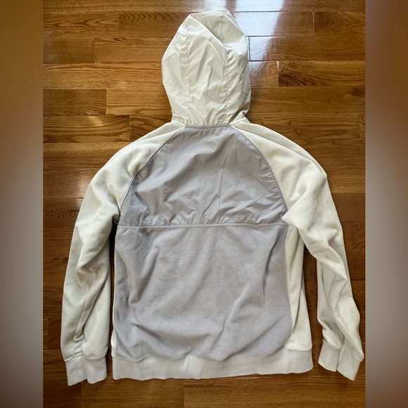 Nike zip up hoodie, size M - Picture 6 of 6